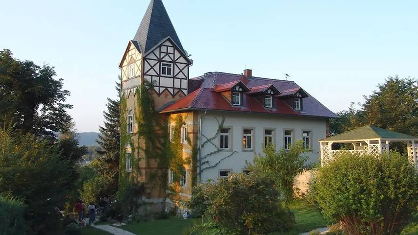 Ferienhaus für 15 Personen, mit Garten und Pool in Dresden umland - 2