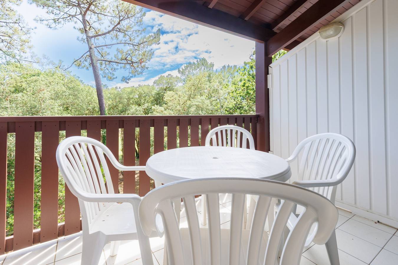 Appartement entier, Appartement « Ducla » avec piscine partagée, terrasse et jardin communs in Moliets-Plage, Moliets-et-Maa