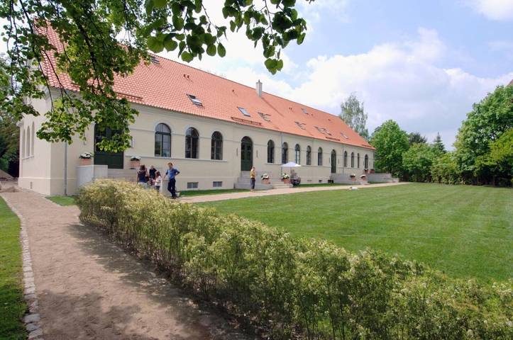 Hotel für 6 Personen, mit Terrasse und Garten sowie Sauna und Ausblick in Fincken