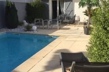 Gîte pour 8 personnes, avec jardin et terrasse à Mouguerre