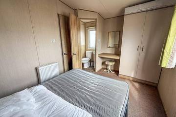 Glamping for 6 People in St Osyth, Essex, Photo 2