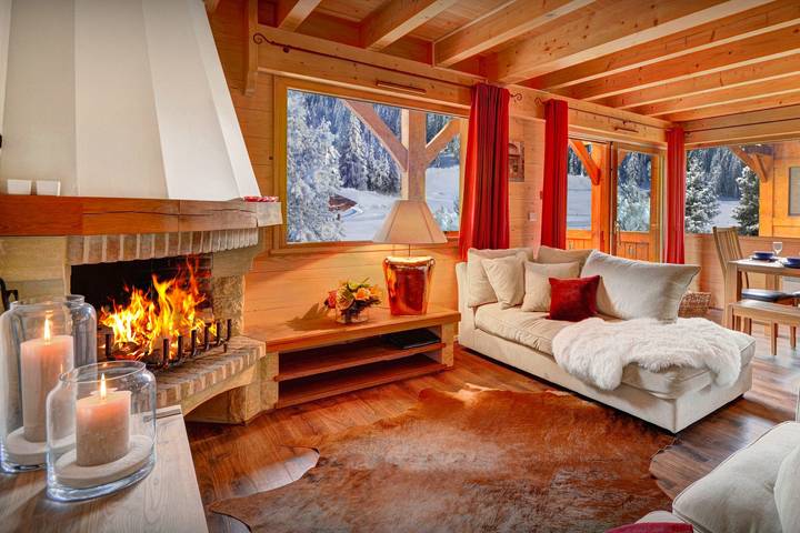 Chalet pour 10 personnes, avec Balcon ainsi que Jacuzzi et Terrasse à La Clusaz