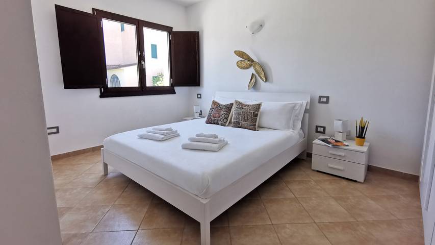 Gîte pour 4 personnes, avec terrasse à Tortolì - 2