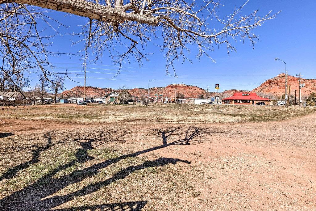 Ganze Wohnung, Central Kanab Apartment w/ Updated Interior! in Kanab, Grand Staircase Escalante National Monument