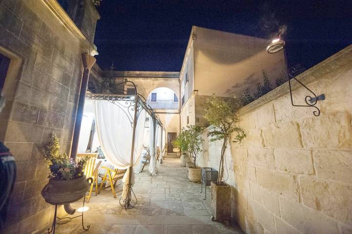 Casa vacanza per 2 persone, con Balcone e Terrazza nonché Giardino a Scorrano