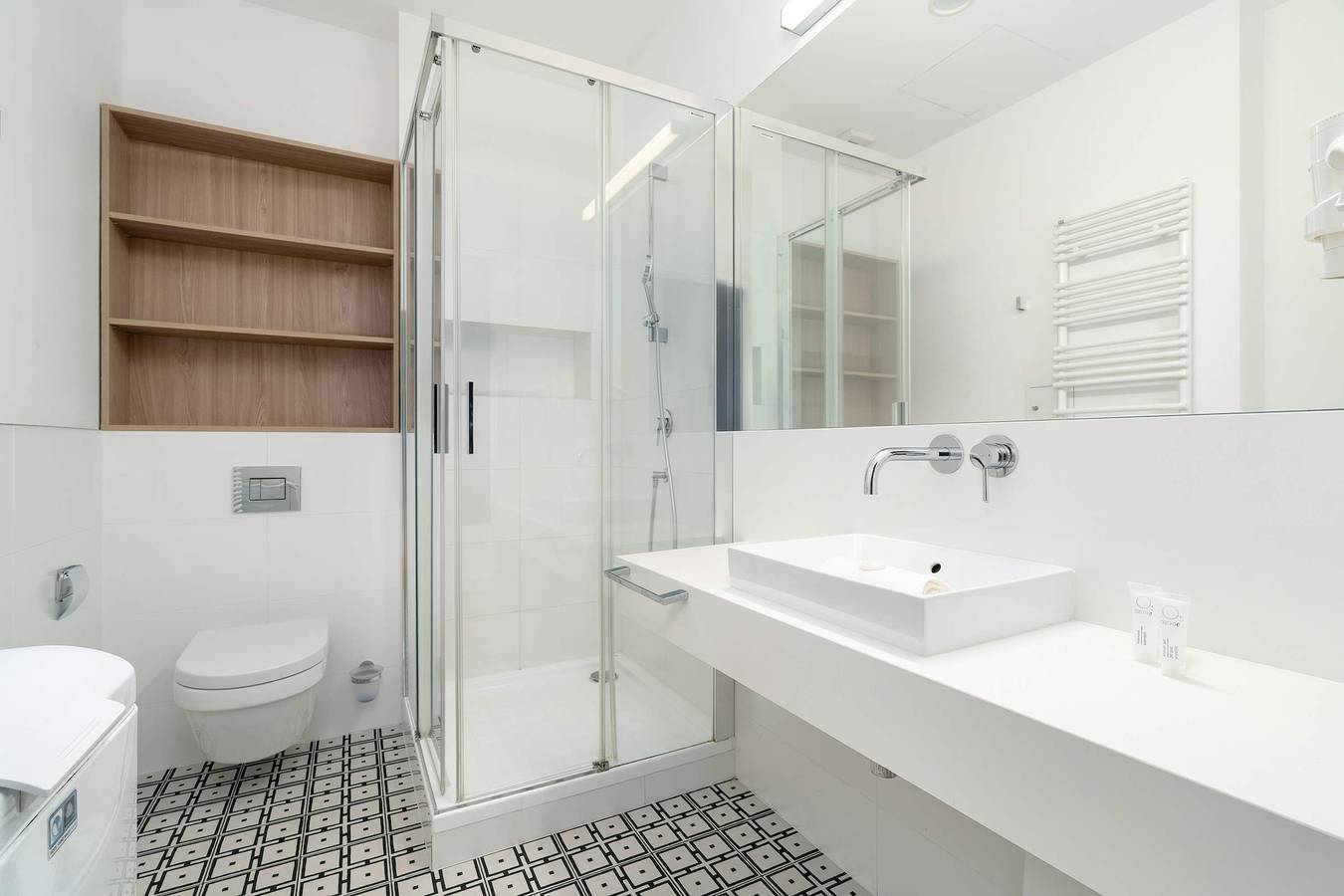 Estudio entero, Księcia Witolda 64 | Wroclaw | Comfortable Studio | Air conditioning | Workspace | Near the Center in Breslavia, Lower Silesia