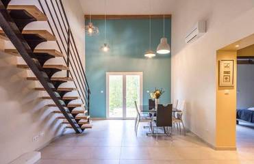Cottage pour 7 personnes, avec piscine ainsi que terrasse et jardin à Ribes
