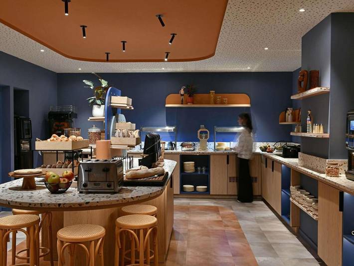 Hôtel pour 4 personnes, avec terrasse dans Gosselies - 3