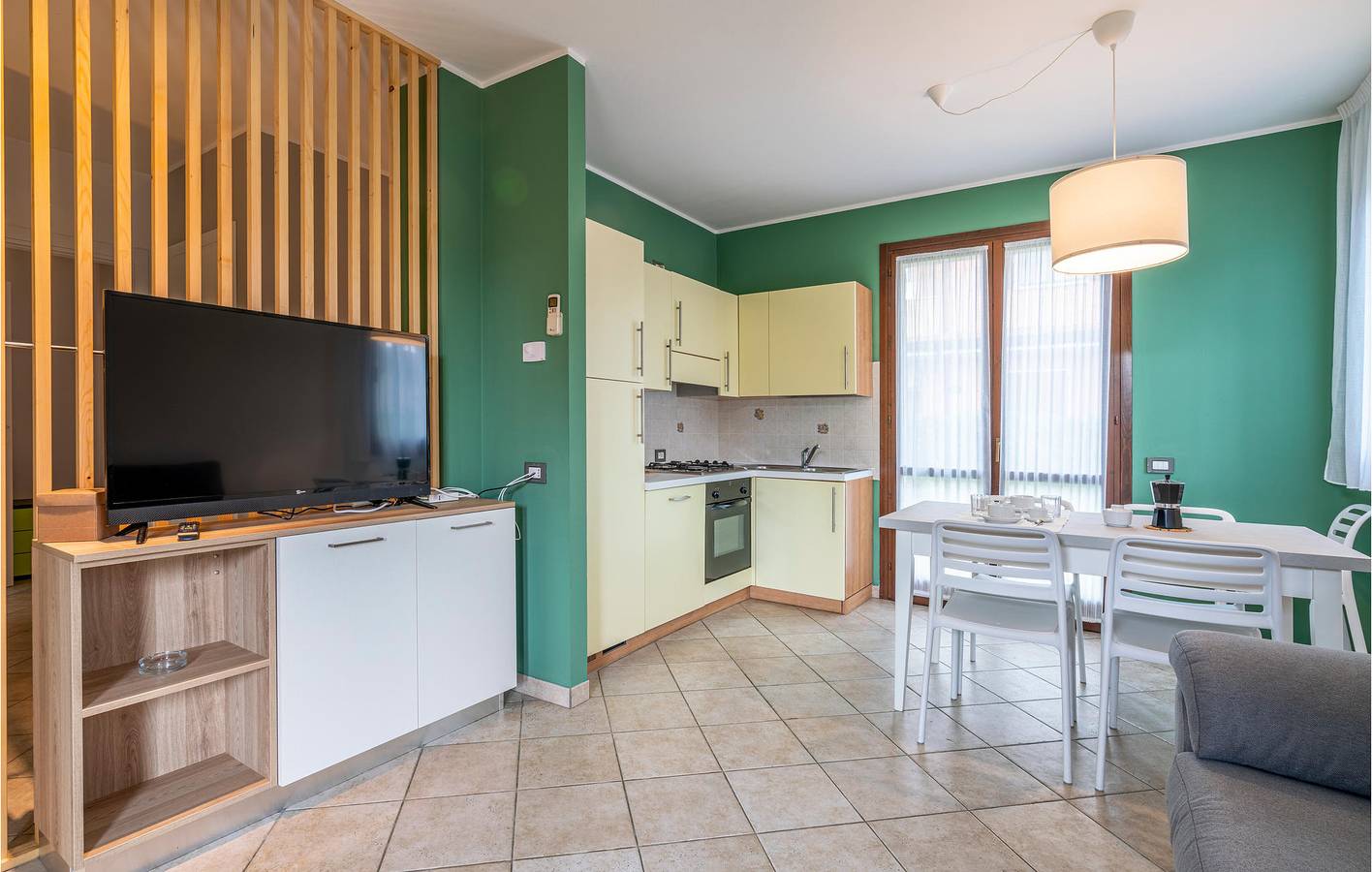 Appartamento sulla spiaggia con AC, piscina e cucina in Albarella, Polesine