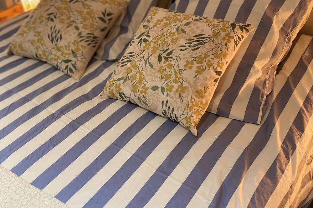 La Petite Maison de Coline in Réville, Cherbourg region