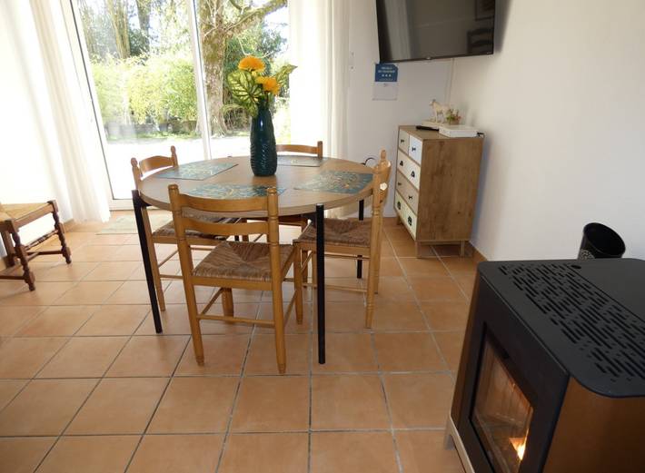 Gîte pour 4 personnes, avec terrasse et jardin à Alzonne - 2