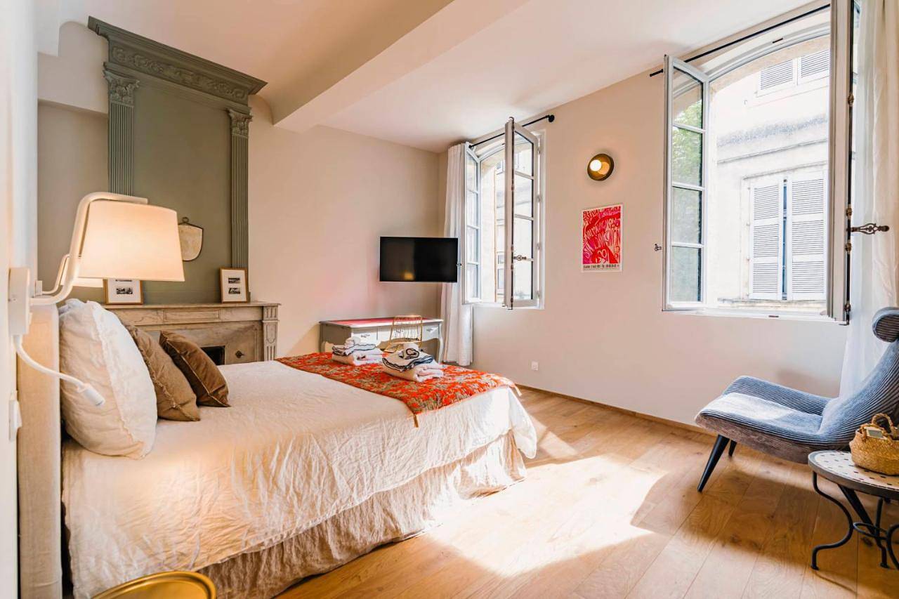 Le Petit Avignon - chambres & appartement à deux pas du Pont d'Avignon et du Palais des Papes in Avignon, Vaucluse