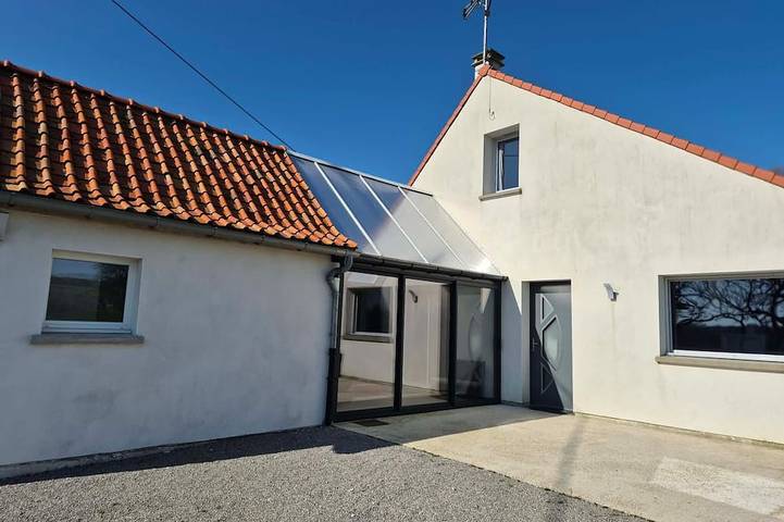 Location de vacances pour 10 personnes, avec jardin et jacuzzi dans Henneveux