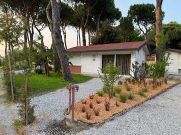 Camping für 5 Personen, mit Terrasse und Garten sowie Pool und Ausblick in Jesolo