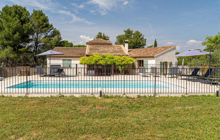 Apartamento de lujo con piscina, WiFi y aparcamiento in Venelles, Region de Aix-en-Provence
