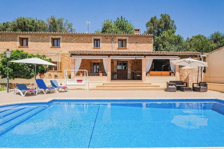 Villa for 8 people, with garden and terrace - 1
