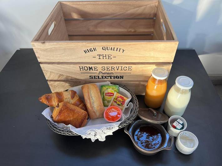 Location de vacances pour 4 personnes, avec vue et jardin à Flogny-la-Chapelle - 2