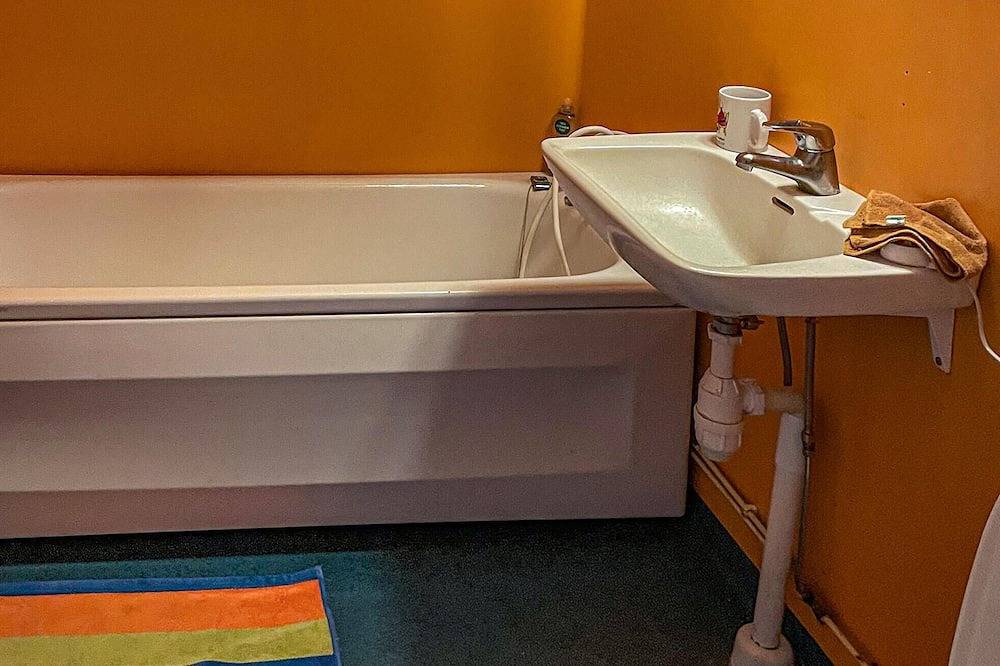 Schönes Haus mit 2 Schlafzimmern in. in Västmanland