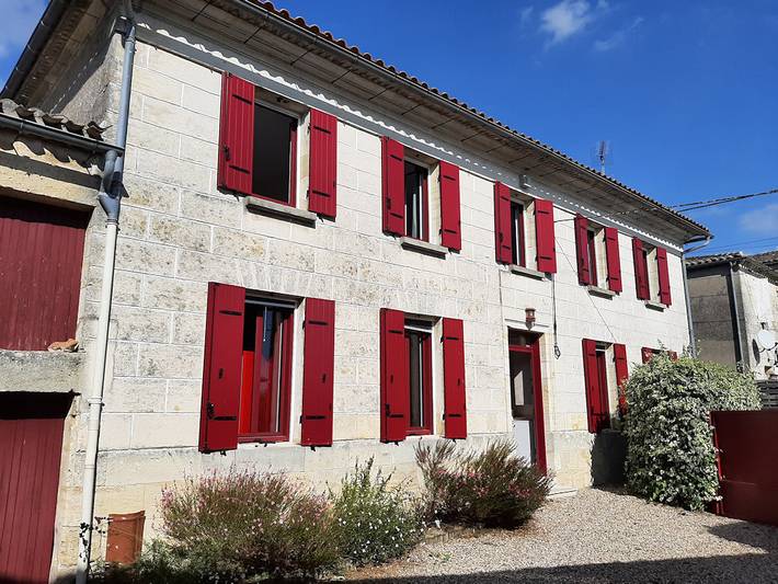 Gîte pour 8 personnes, avec jardin
