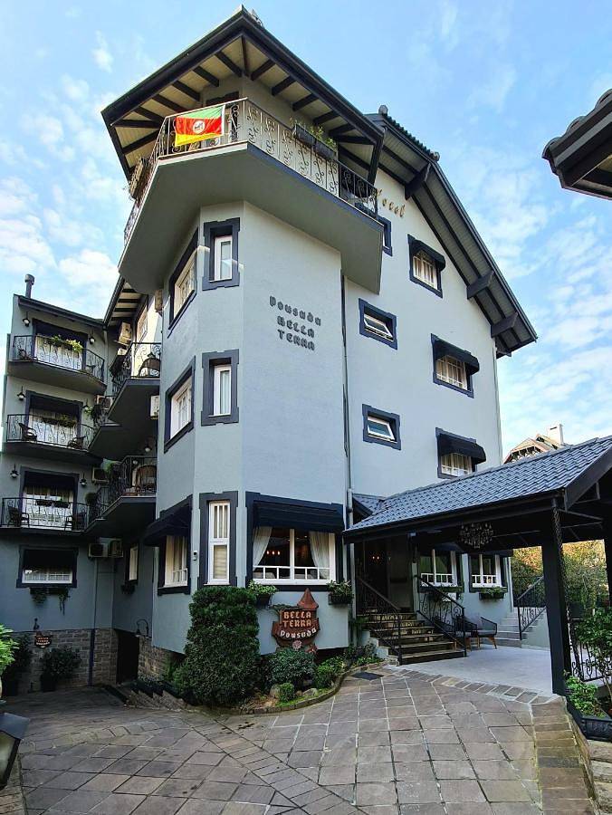 Pousadas para 3 pessoas em Gramado