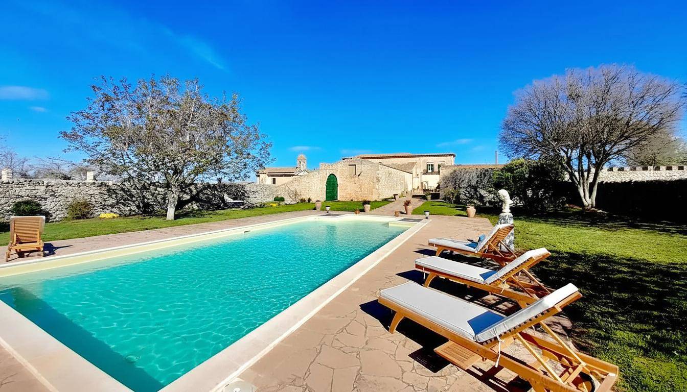Villa for 6 Guests in Ragusa, Ragusa Province