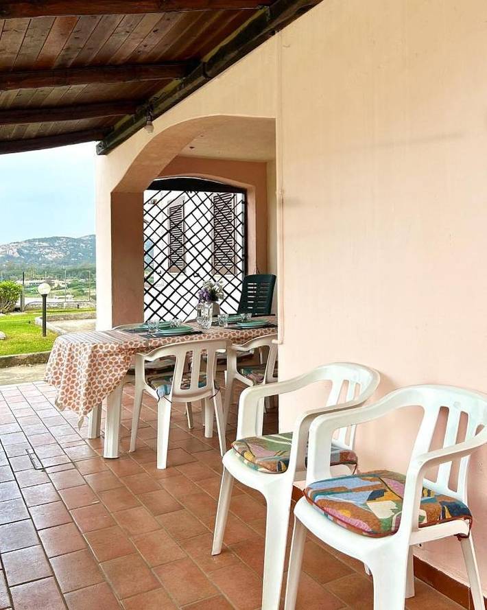 Gîte pour 6 personnes, avec piscine ainsi que jardin et vue dans Cala Bitta - 2