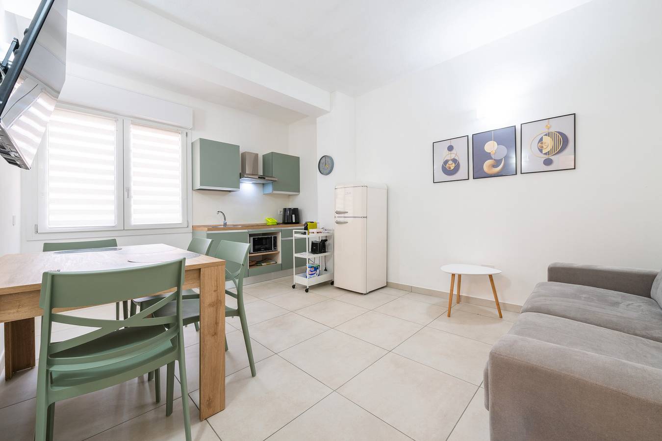Apartamento entero, Apartamento 'Anglona House' con Wi-Fi y Aire Acondicionado in Cagliari, Campidano