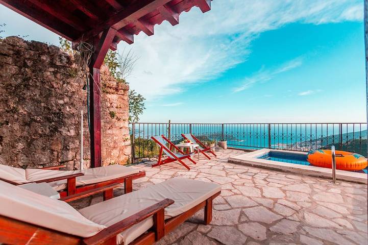 Villa pour 7 personnes, avec balcon - 1
