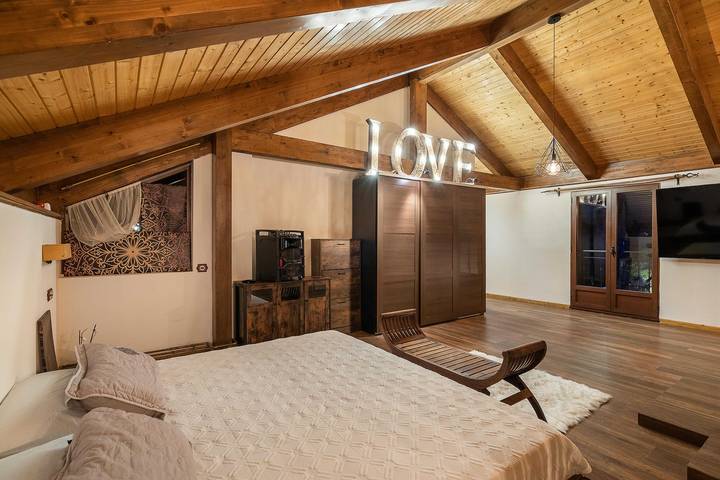 Chalet para 10 personas, con jardín y terraza además de sauna y jacuzzi en Provincia de Madrid - 4