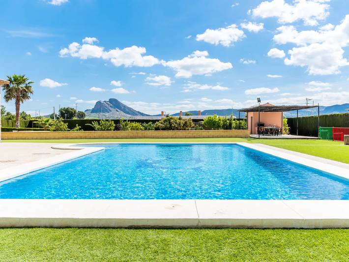Chalet para 6 personas, con jardín en Antequera - 4
