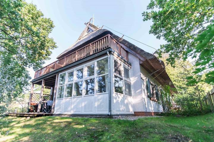 Ferienhaus für 6 Personen, mit Balkon und Terrasse in Ahrenshoop - 2