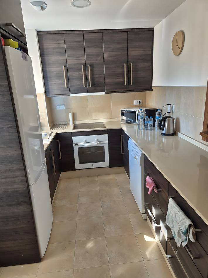 Apartamento entero, Apartamento 'Casa Amer' con vistas a la montaña, Wi-Fi y aire acondicionado in Hacienda del alamo, Fuente Álamo de Murcia