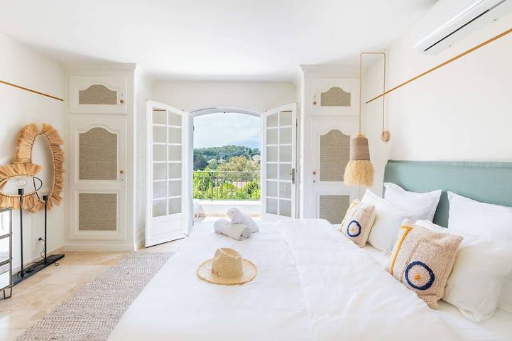 Villa 400m² Padel Piscine Volley in Valbonne, Côte méditerranéenne (France)