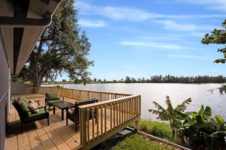 Chalet para 6 personas, con terraza y jardín - 1