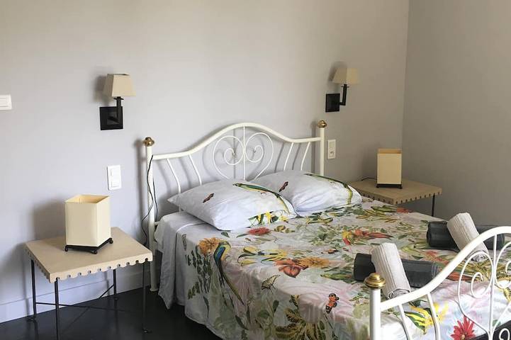 Location de vacances pour 10 personnes, avec jardin à Althen-des-Paluds - 4