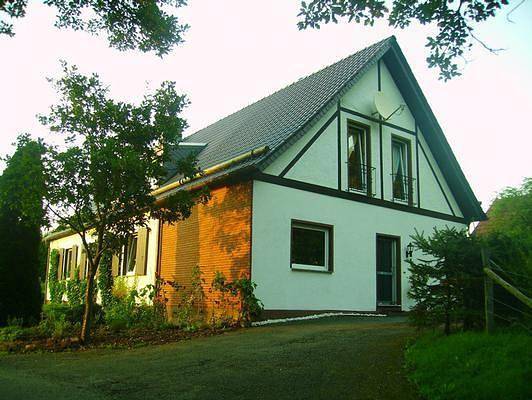 Ganze Ferienwohnung, Appartement mit Garten in Helminghausen Diemelsee in Marsberg, Hochsauerlandkreis