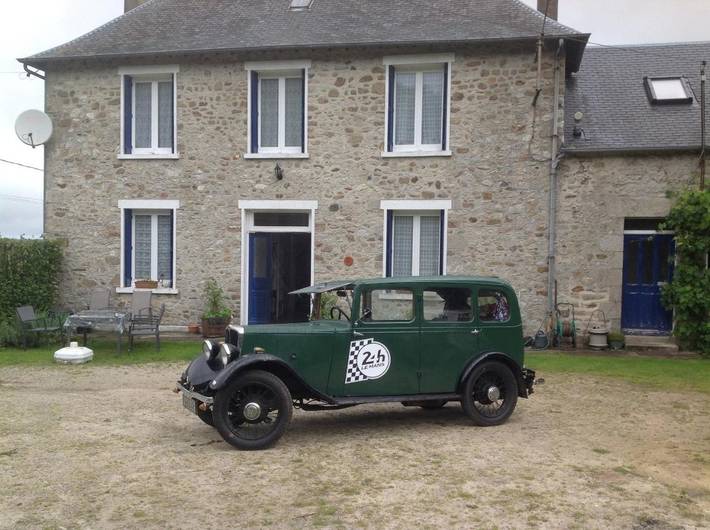 Gîte pour 3 personnes, avec jardin et vue, animaux acceptés à Pré-en-Pail - 3
