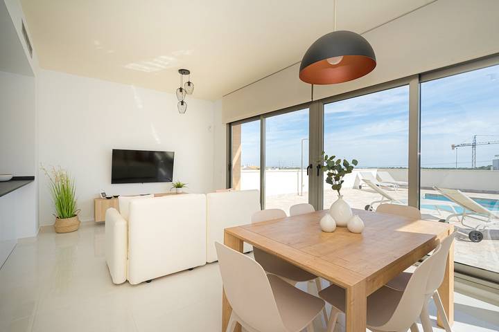 Villa Iris (San Miguel de Salinas) in San Miguel de Salinas, Costa Blanca