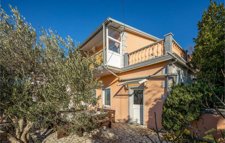 Modernes Apartment mit Terrasse, in der Nähe der Küste und des Stadtzentrums in Klenovica in Klenovica, Primorje-Gorski Kotar