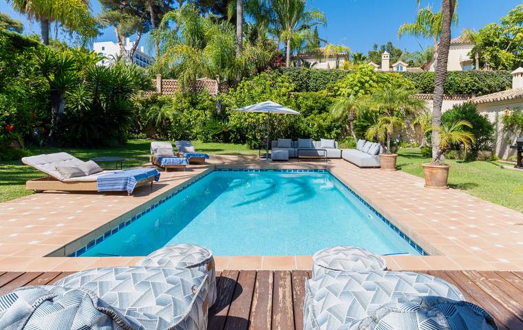 Finca für 9 Personen, mit Terrasse und Garten in Marbella