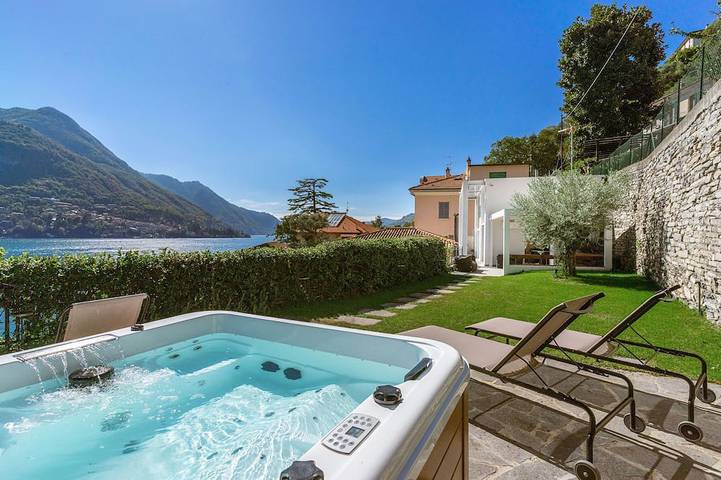 Villa for 4 personer, med hage og jacuzzi i tillegg til terrasse - 1
