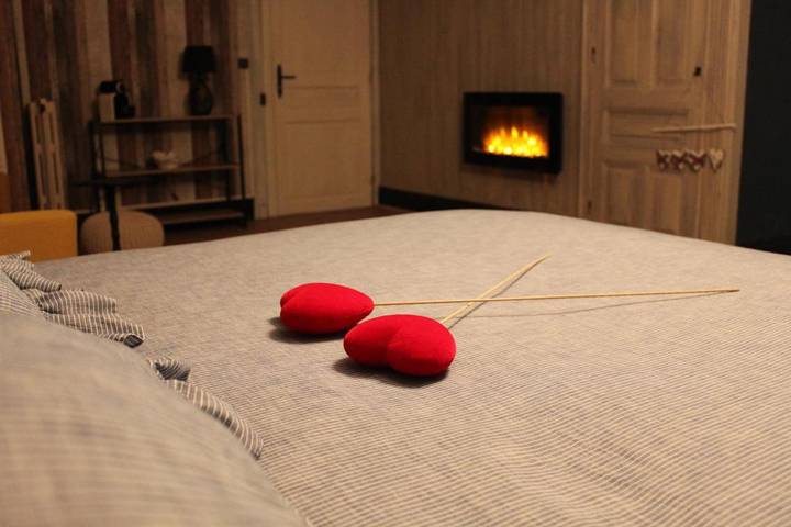 Gîte pour 4 personnes, avec jardin et jacuzzi dans Grand-Fayt