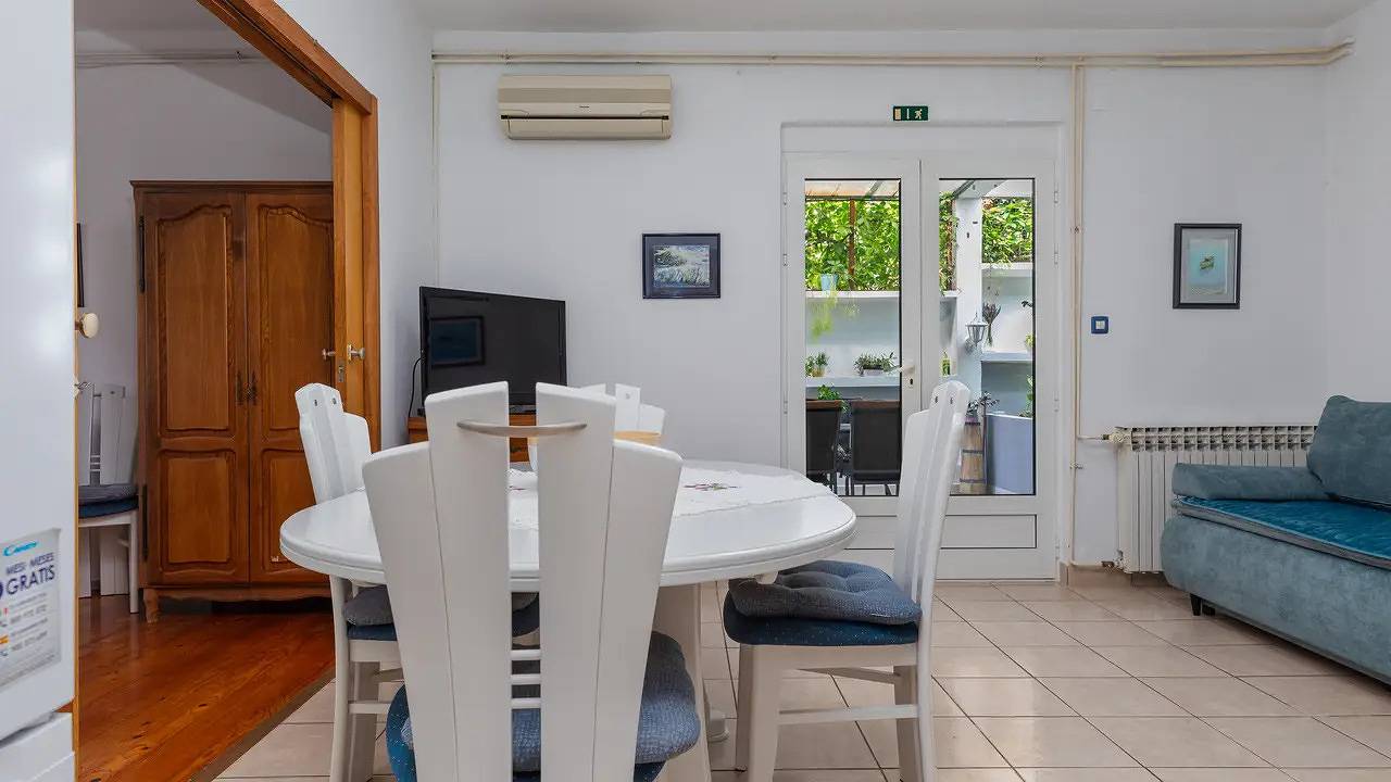 Cały apartament wypoczynkowy, Ferienwohnung für 4 Personen (39 m²) in Brist in Brist, Riwiera Makarska
