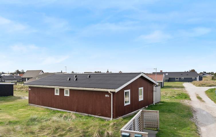 Ferienhaus für 6 Personen, mit Terrasse in Vorupør - 2