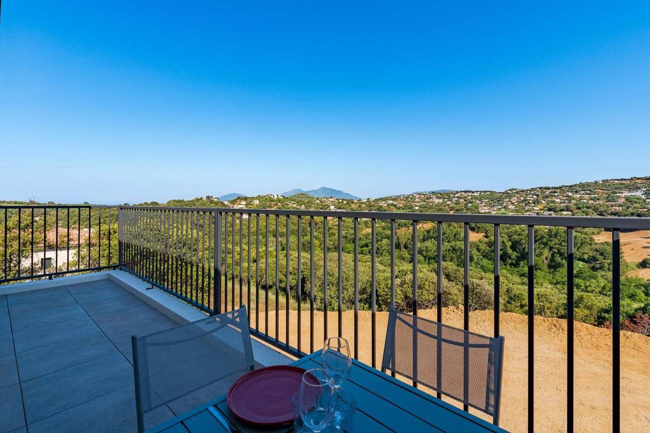 Appartement entier, One-Bedroom Apartment in Eccica-Suarella, Région d'Ajaccio