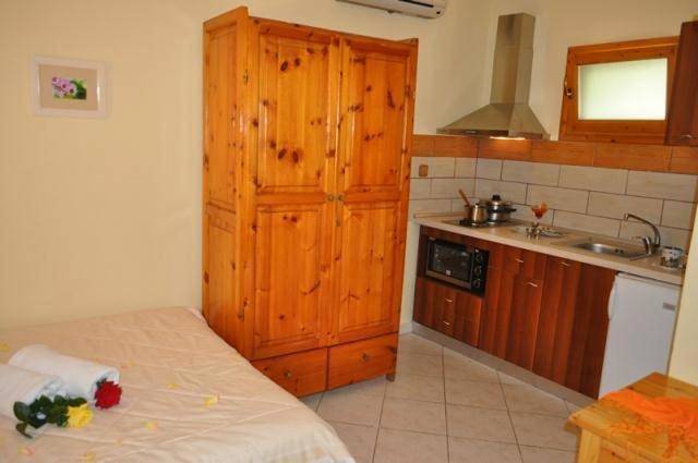 Apartmenthotel für 3 Personen, mit Ausblick und Garten sowie Terrasse auf Thassos - 4