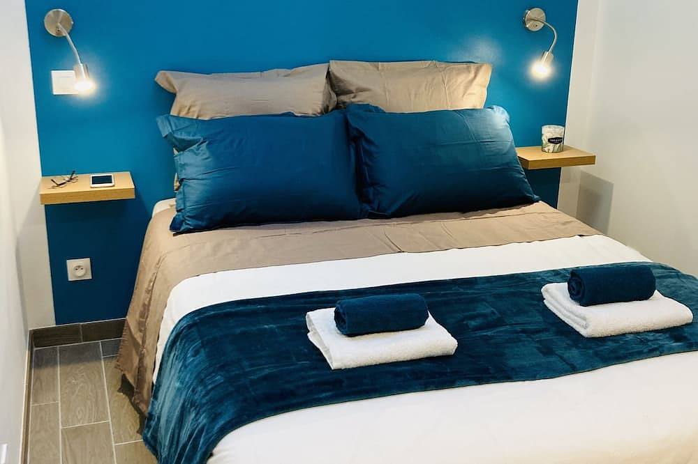 Entire apartment, Le Flocmagny - Quiet garden level 2 steps from the city center in Châlons-en-Champagne, Marne