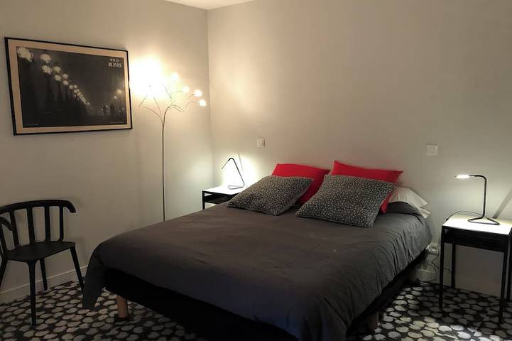 Gîte pour 4 personnes, avec jardin à Charnay-lès-Mâcon - 2
