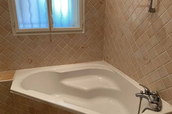 Location de vacances pour 4 personnes, avec jacuzzi dans Abbaye de Saint Michel de Frigolet - 4