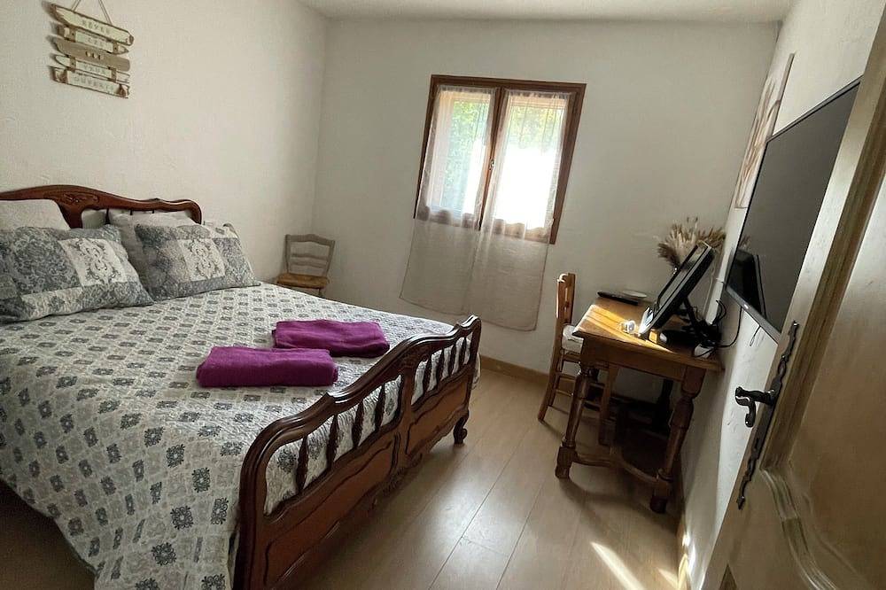 Maison Familiale au Calme, à Seulement 10 Minutes de Grasse Capitale du Parfum in Grasse, Cannes region